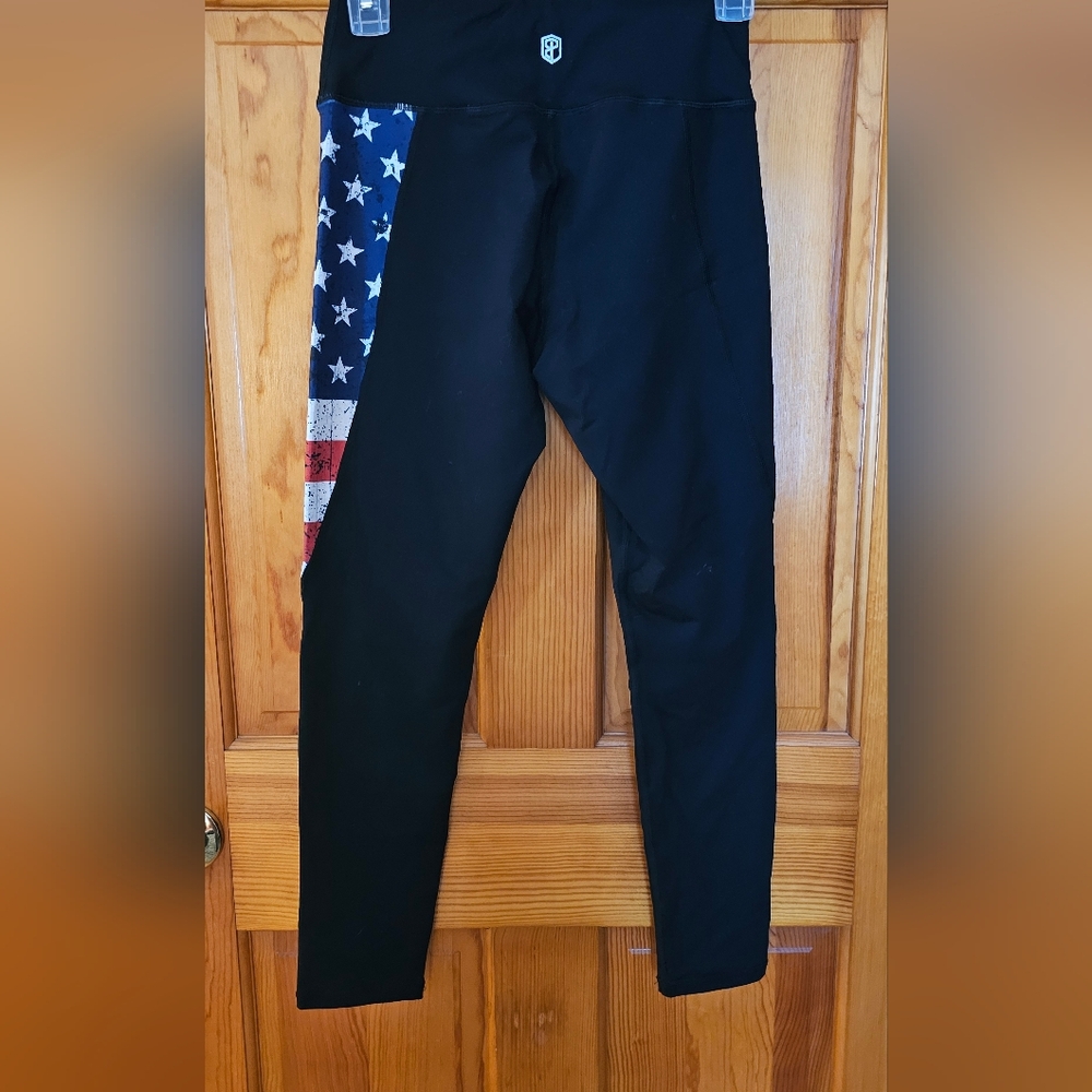 Born Primitive Patriotic Leggings In Undefeated Pattern - Picture 3 of 8